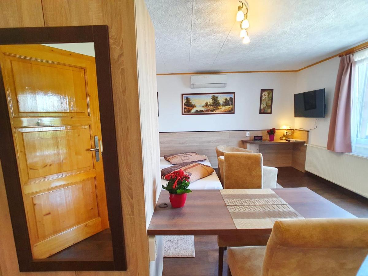 Heviz Villa Familia Bagian luar foto